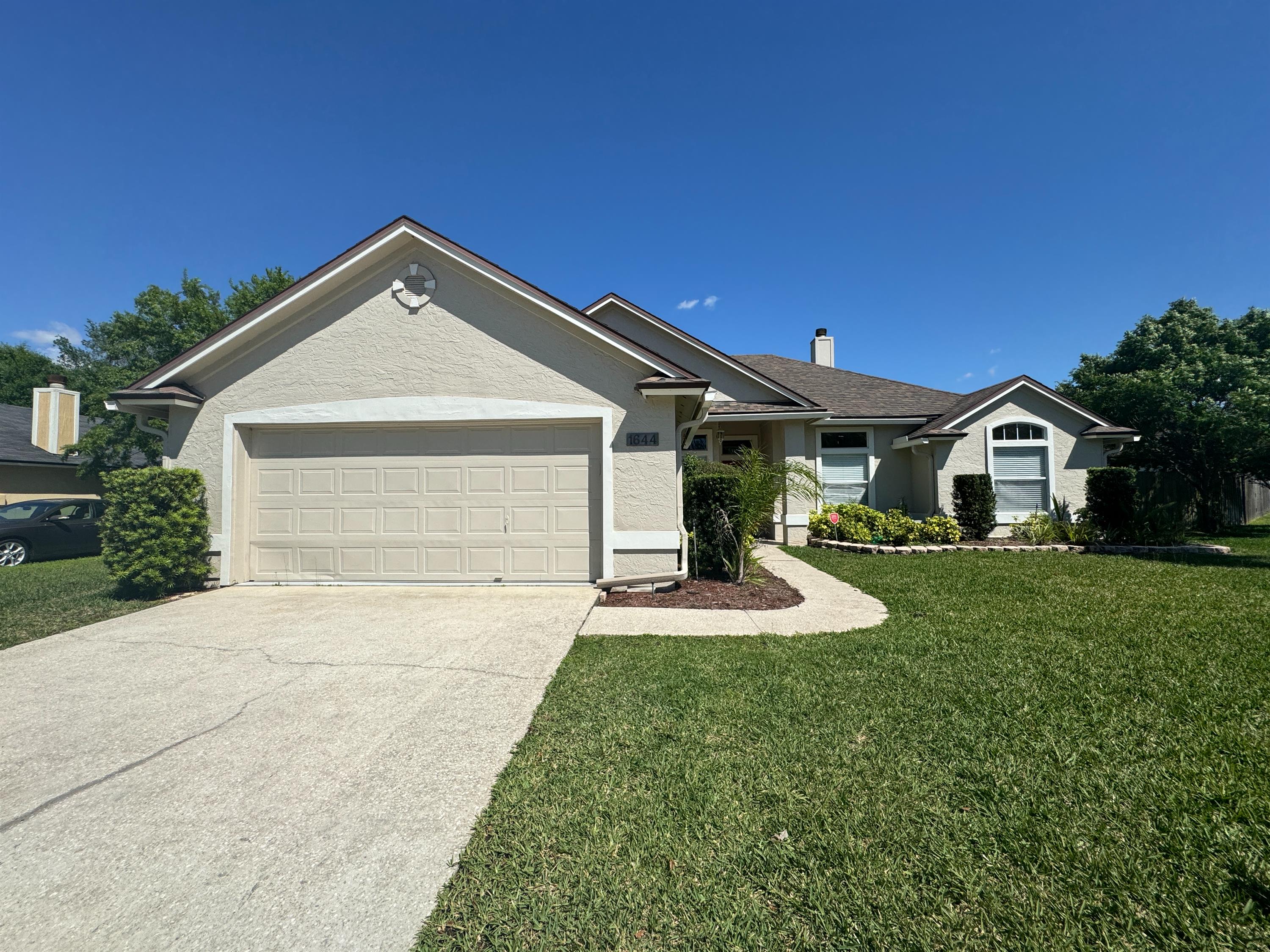 1644 Hampton Place